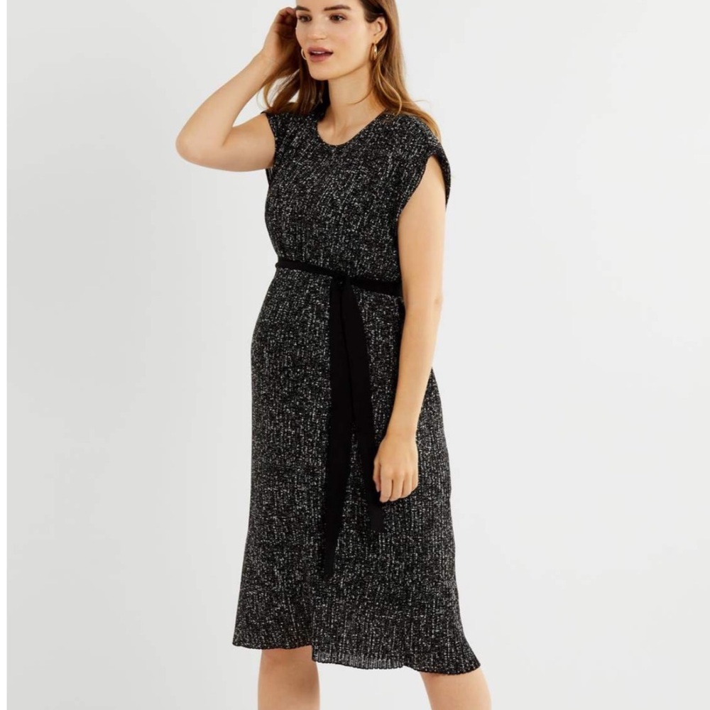 Pea in The Pod “The Universal Maternity Dress” NWT